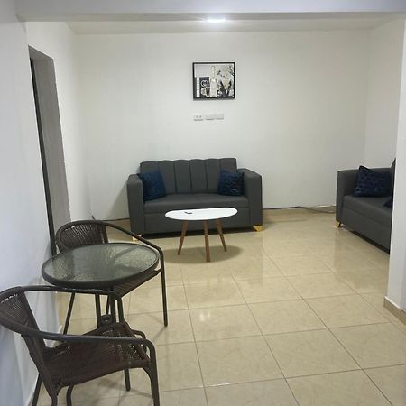 Hillmon'S Hotel Bar Lounge Sosúa Екстериор снимка