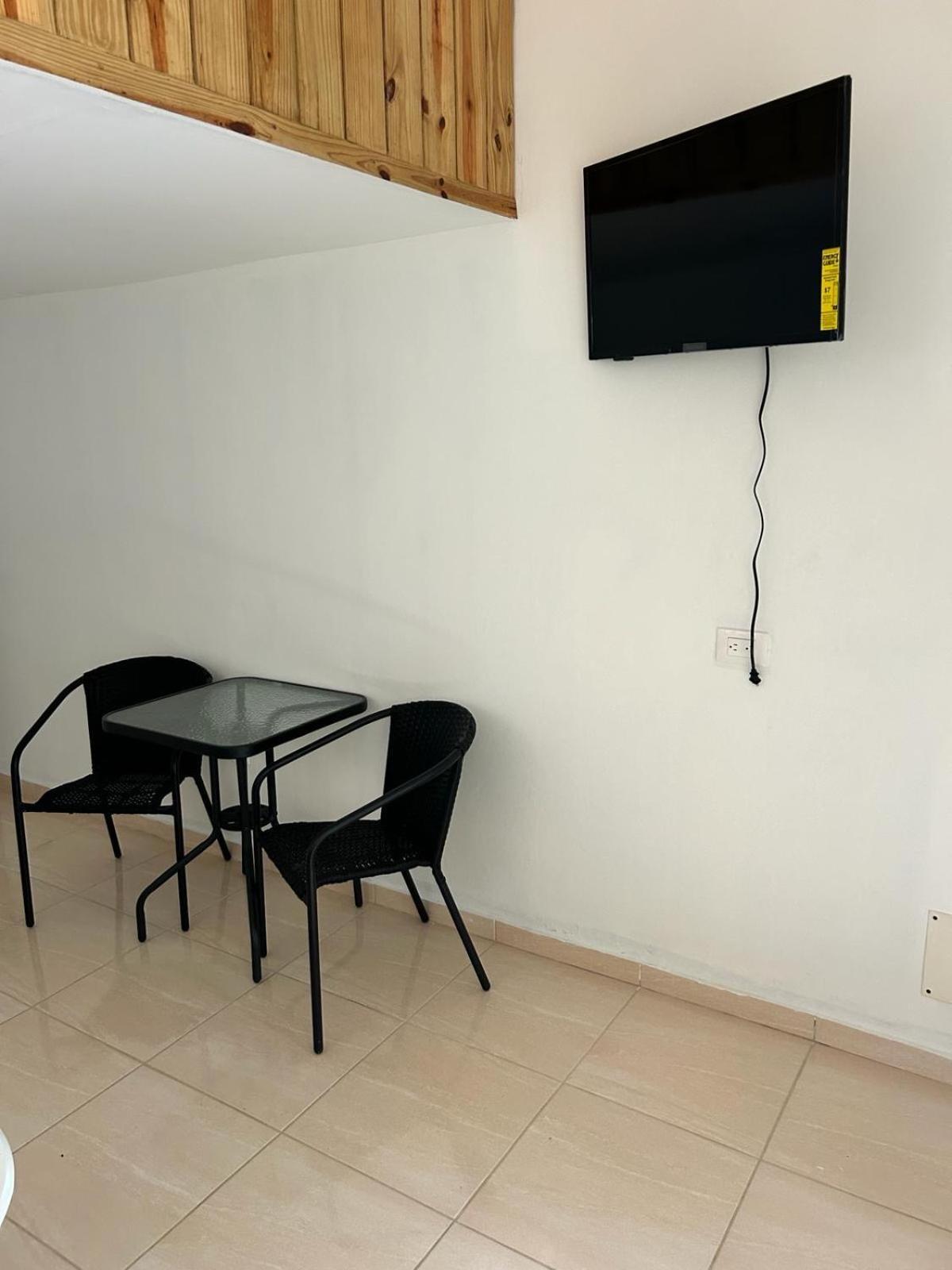 Hillmon'S Hotel Bar Lounge Sosúa Стая снимка